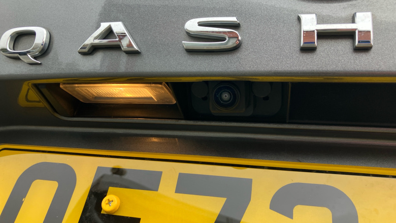 Nissan Qashqai 1.3 DiG-T MH N-Connecta 5dr Petrol Hatchback